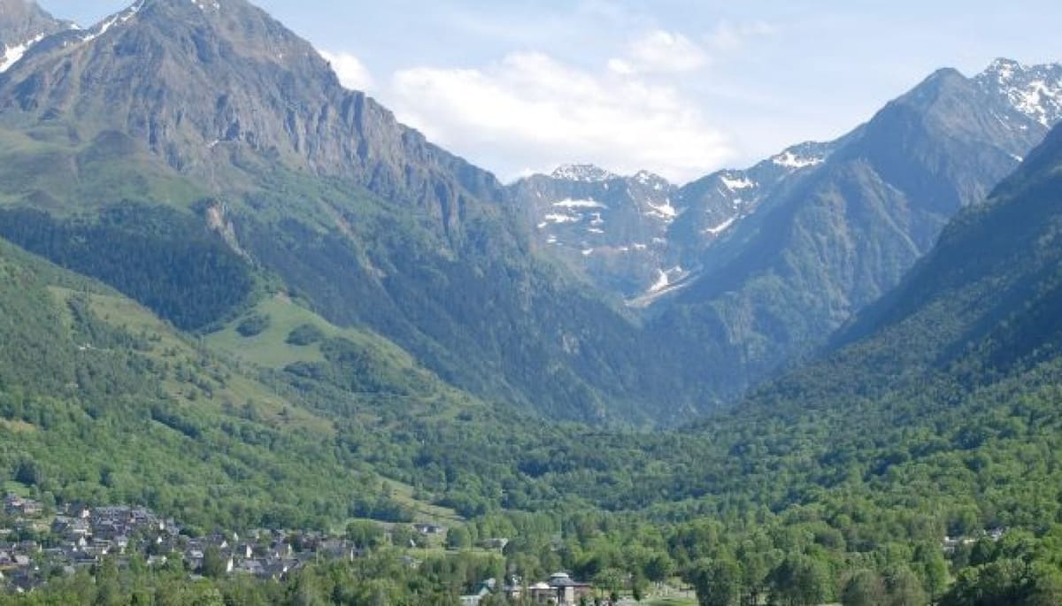 Tarbes/Lourdes/Pyrénées