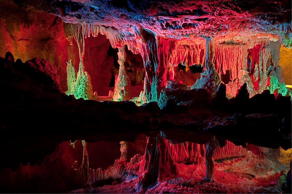 Weyers Cave